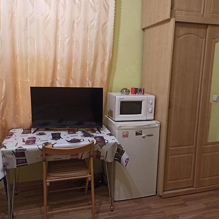 Смарт-Економ,10 Хв До Ж/Д Вокзалу Apartment Liov Exterior foto