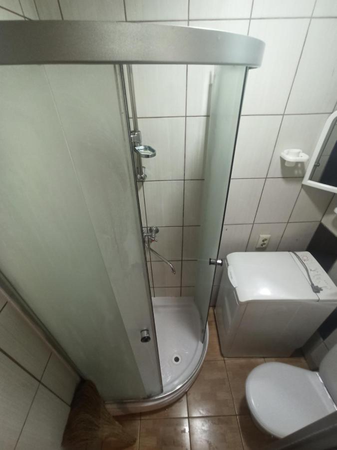 Смарт-Економ,10 Хв До Ж/Д Вокзалу Apartment Liov Exterior foto